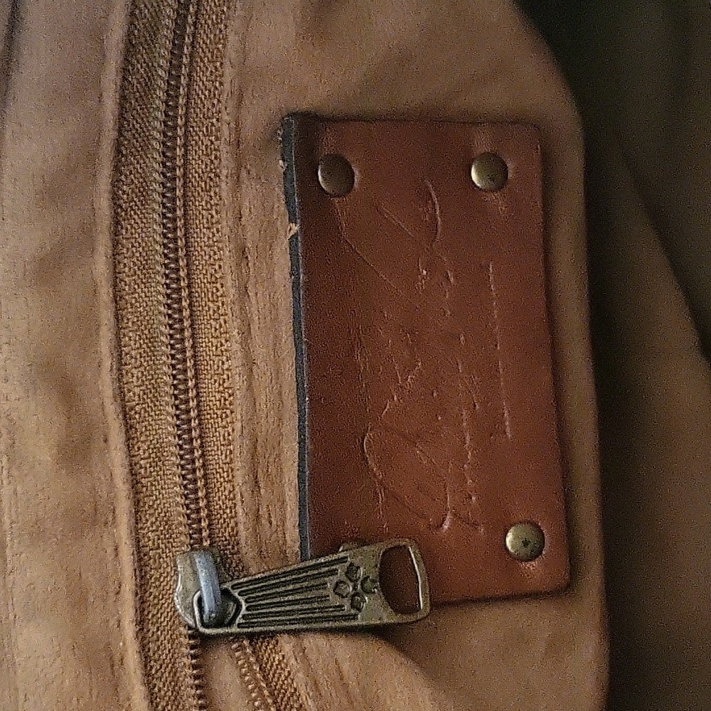 Patricia Nash Chania Crossbody Bag - Picture 7 of 10